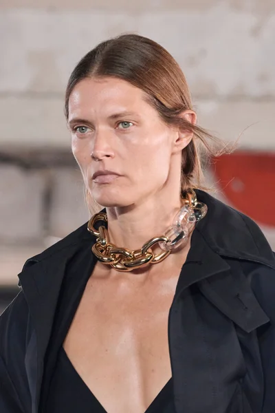 Look 52